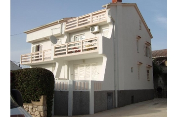 Хорватiя Privát Novalja, Екстер'єр